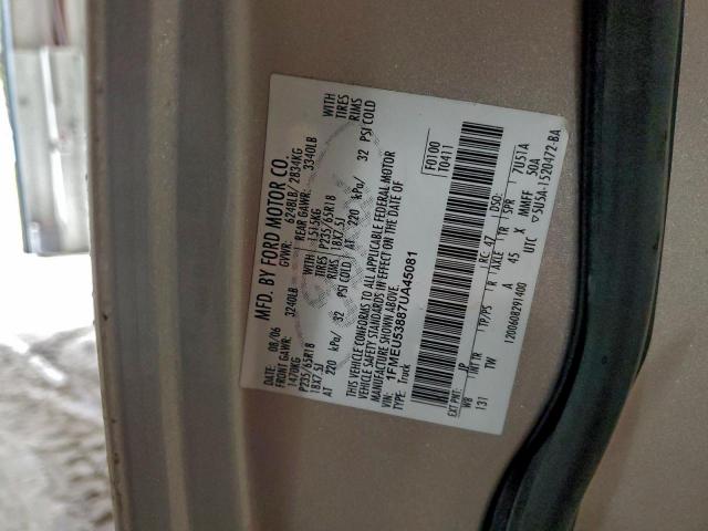 Ford Explorer Limited Image 12