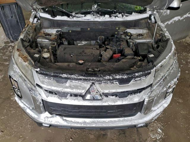 Mitsubishi Outlander Es Image 12