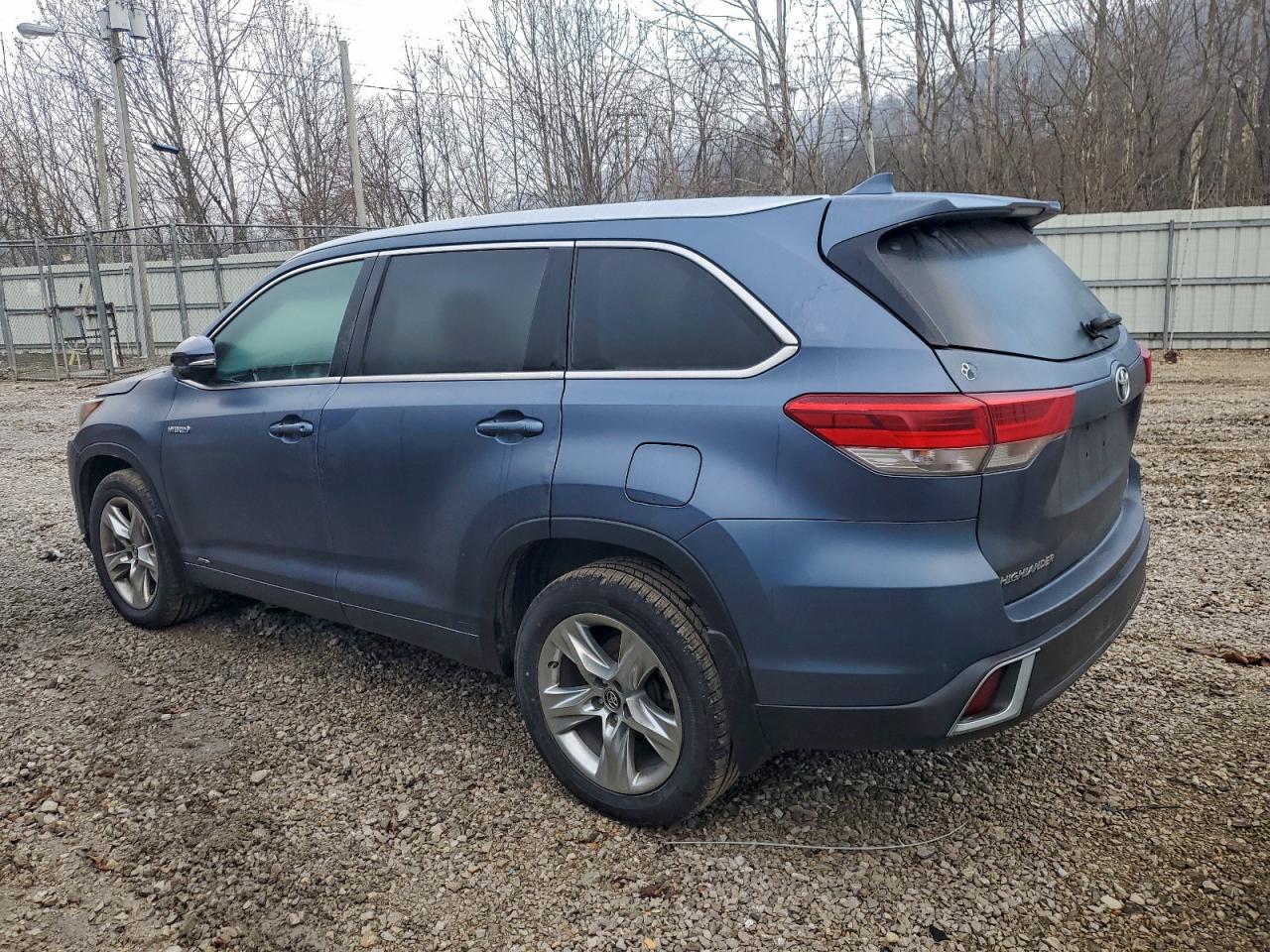 Toyota Highlander Hybrid Limited Image 11