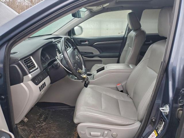 Toyota Highlander Hybrid Limited Image 9