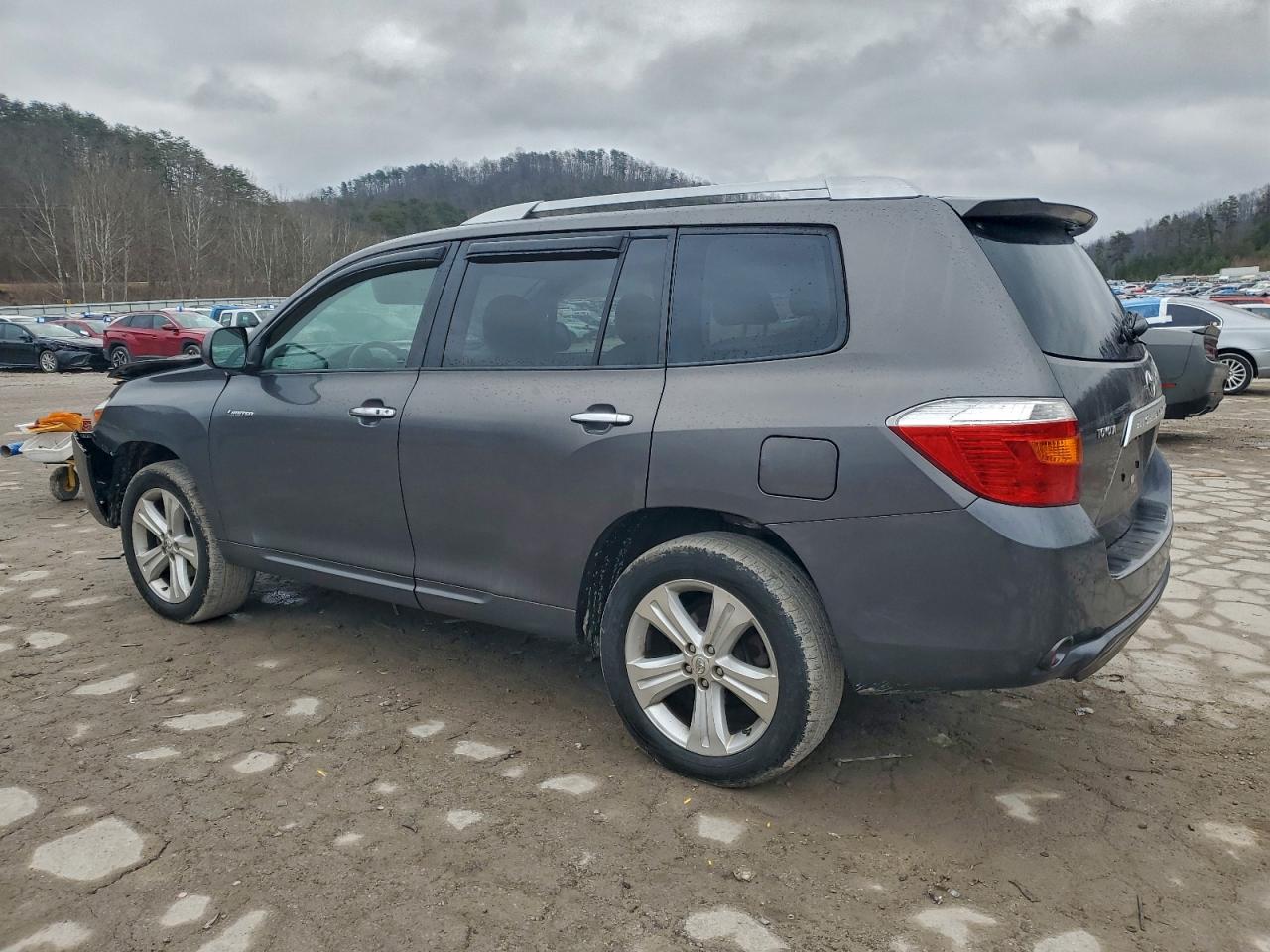 Toyota Highlander Limited Image 7