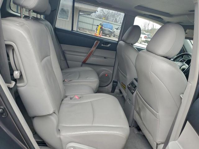 Toyota Highlander Limited Image 12