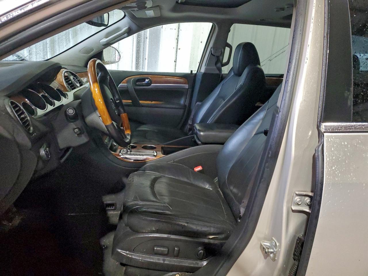 Buick Enclave Cxl Image 3