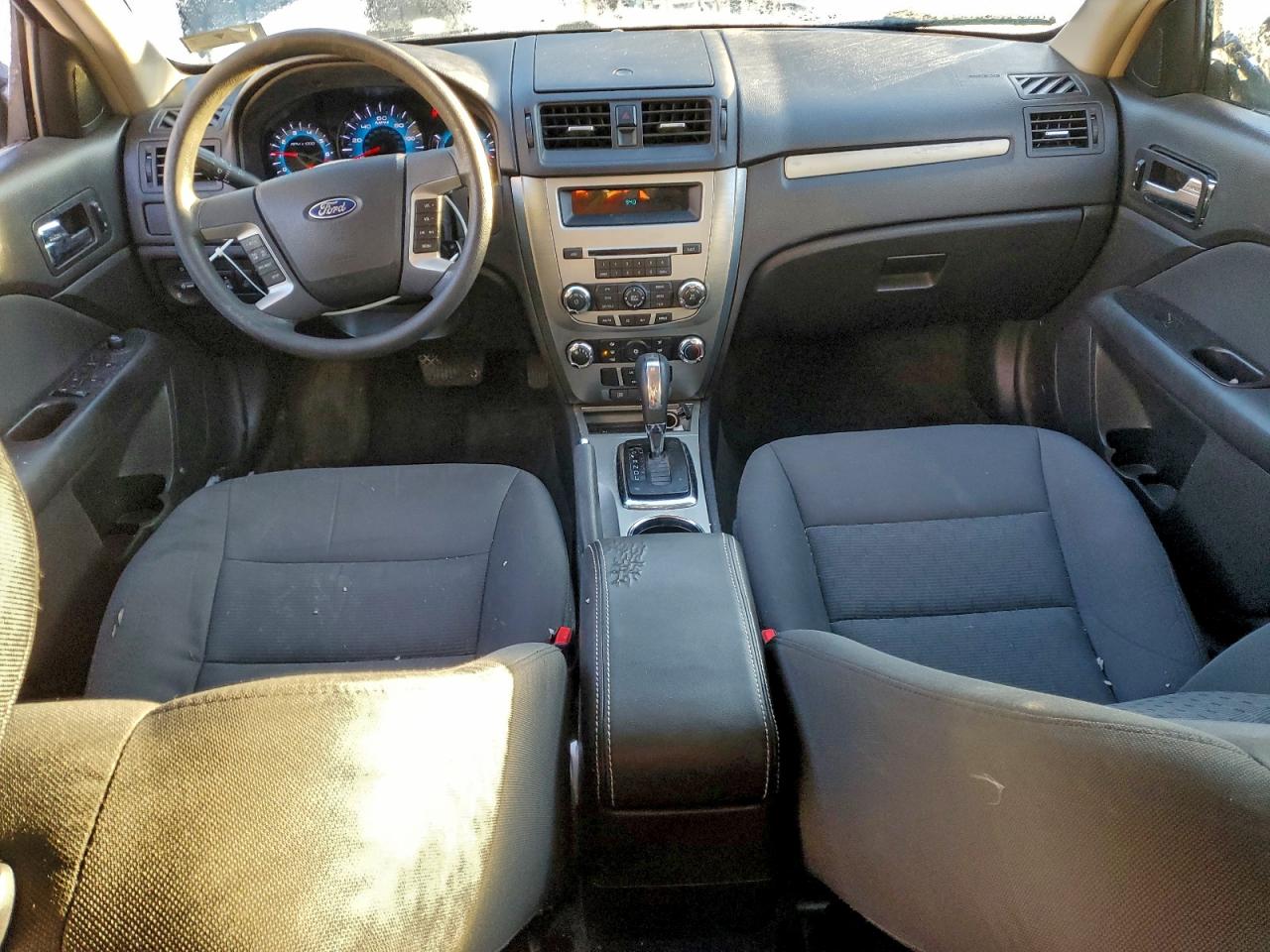 Ford Fusion Se Image 11