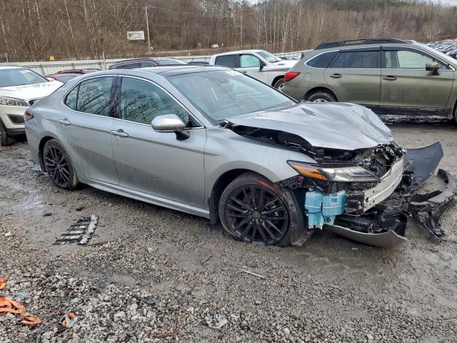 Toyota Camry Xse Image 3