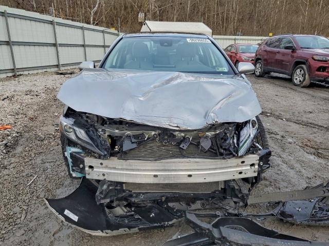 Toyota Camry Xse Image 5