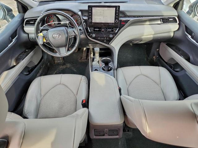 Toyota Camry Xse Image 9