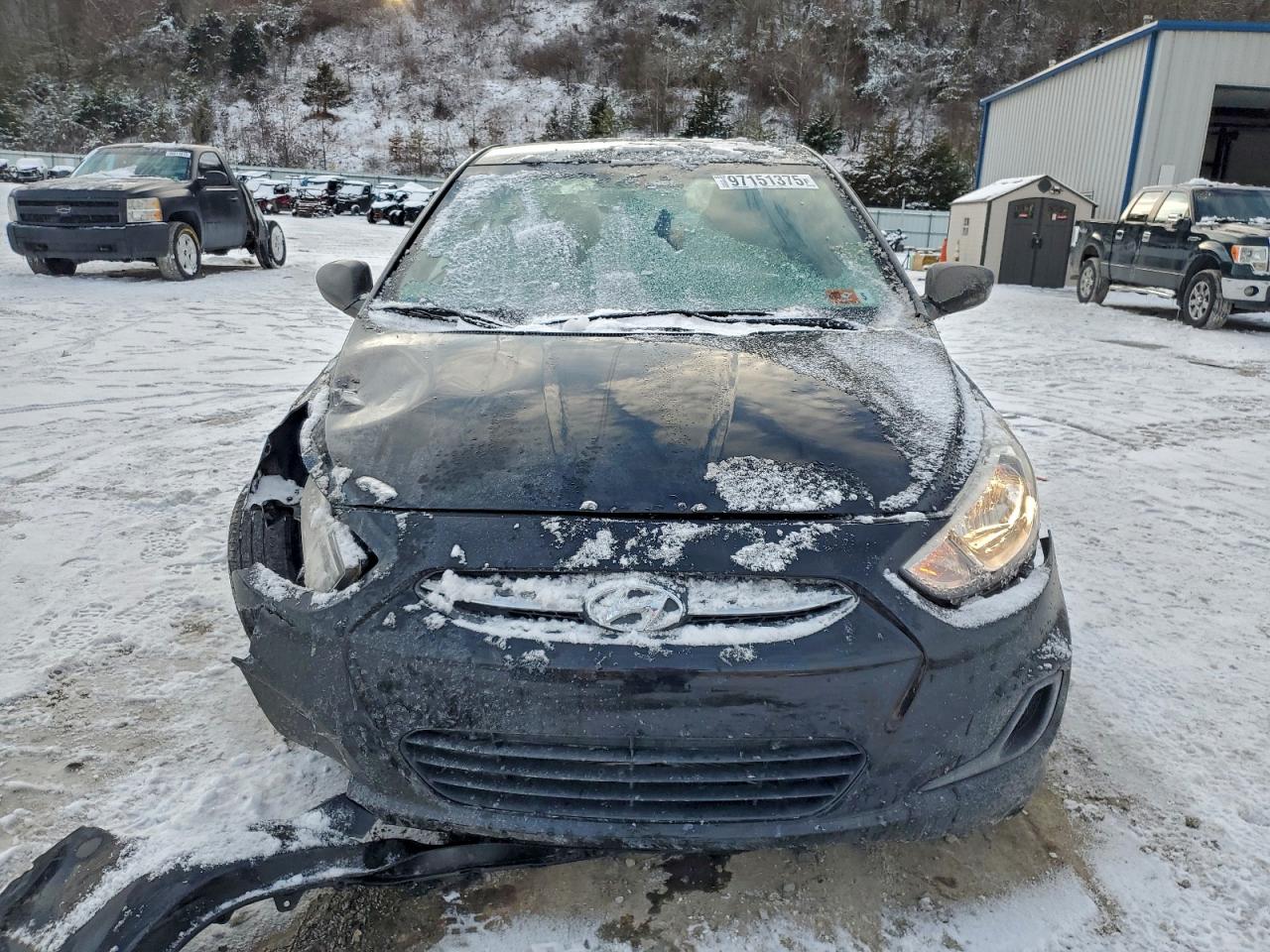 Hyundai ACCENT Se Image 4