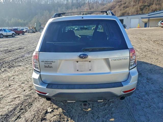 Subaru Forester 2.5x Premium Image 6