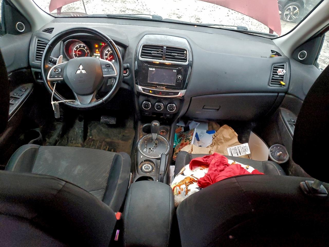 Mitsubishi Outlander Se Image 7