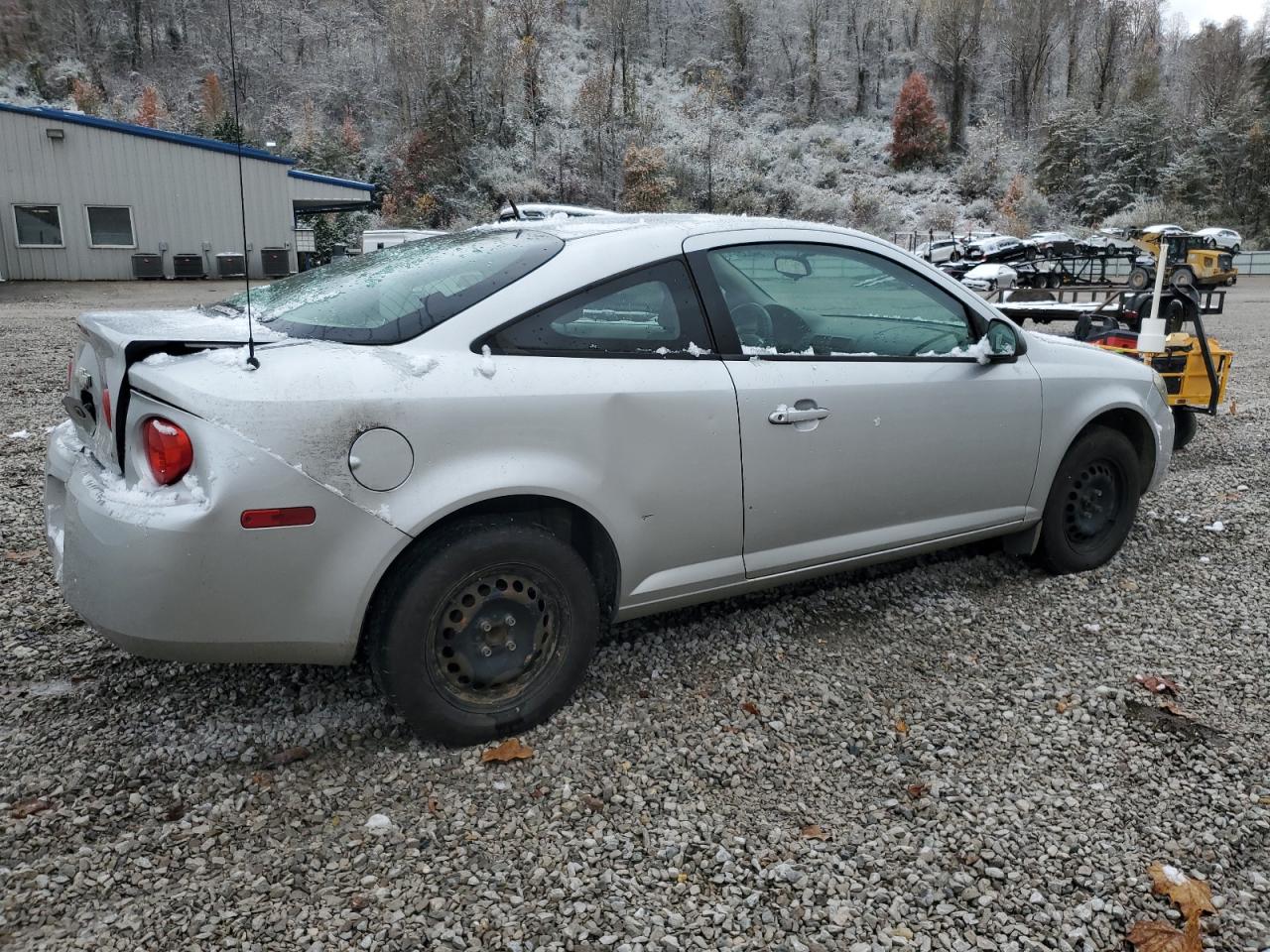 Chevrolet Cobalt Image 13