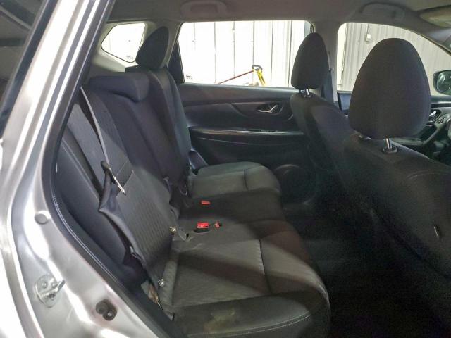 Nissan Rogue S Image 9