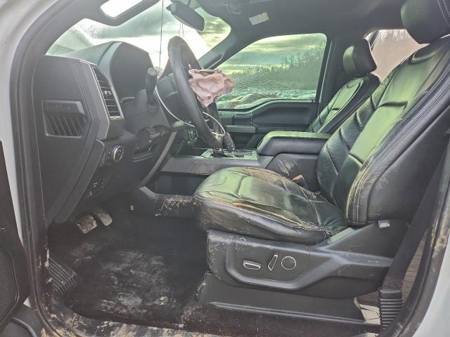 Ford F-150 Supercrew Image 7