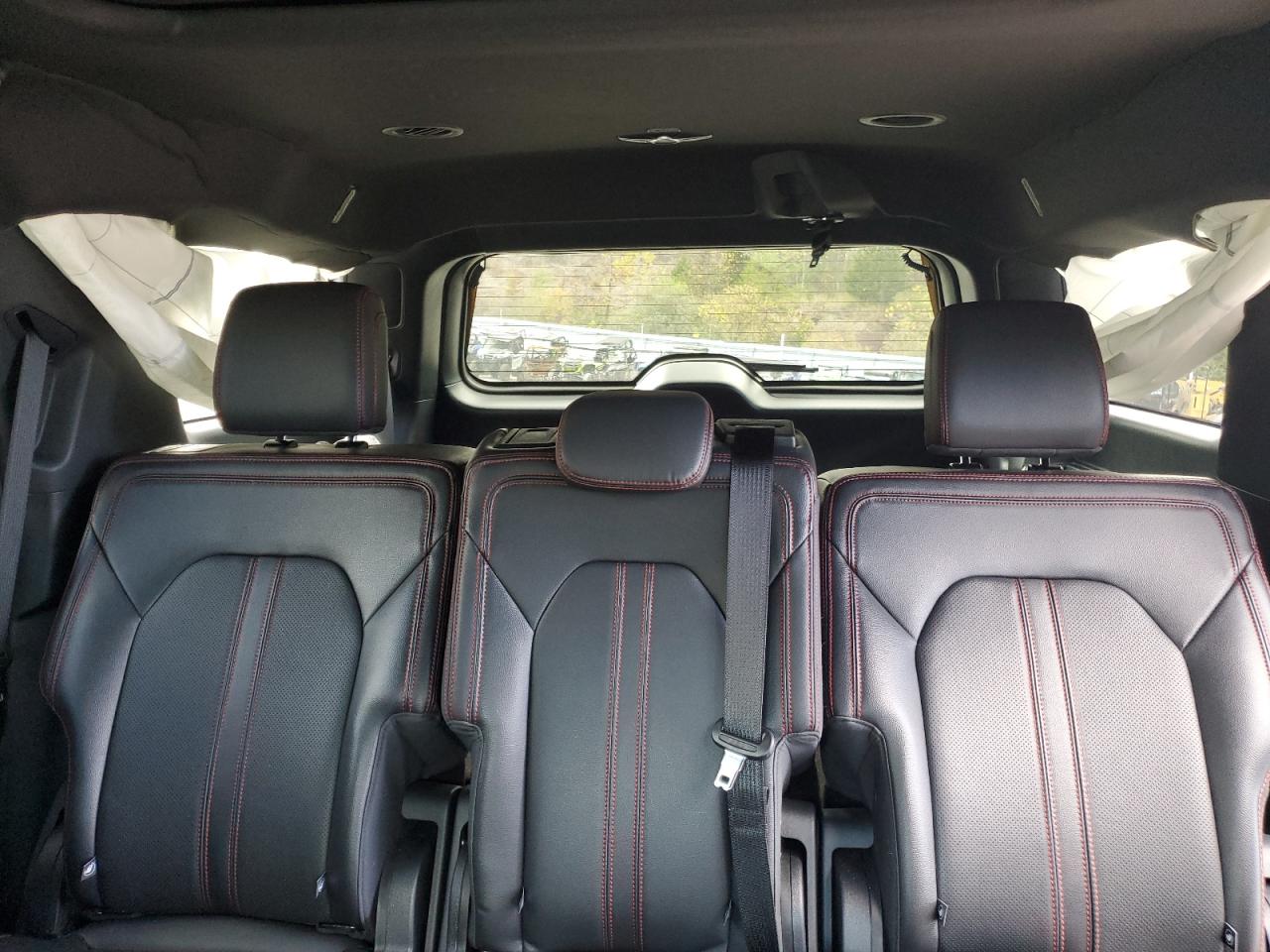 Ford Expedition Limited Image 9