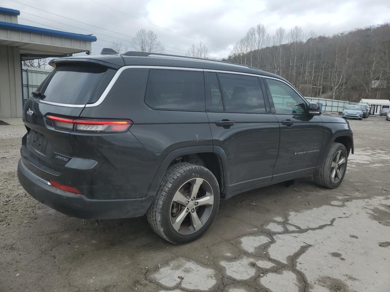 Jeep Grand Cherokee L Limited Image 2