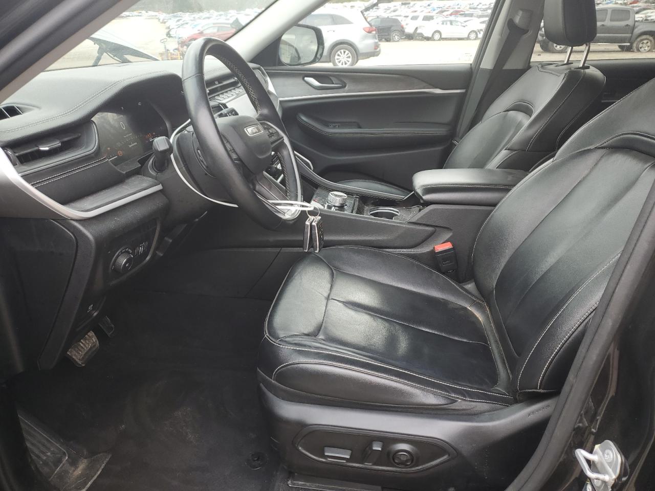 Jeep Grand Cherokee L Limited Image 9