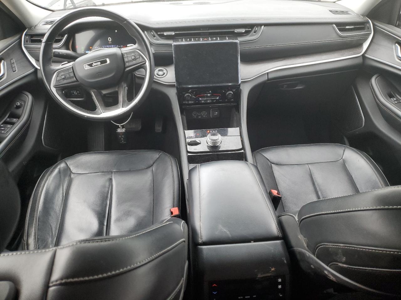 Jeep Grand Cherokee L Limited Image 4