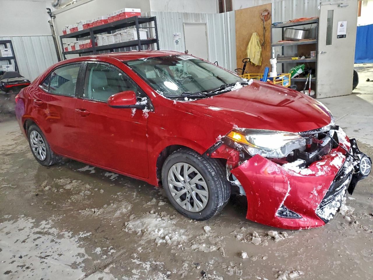 Toyota Corolla L Image 6