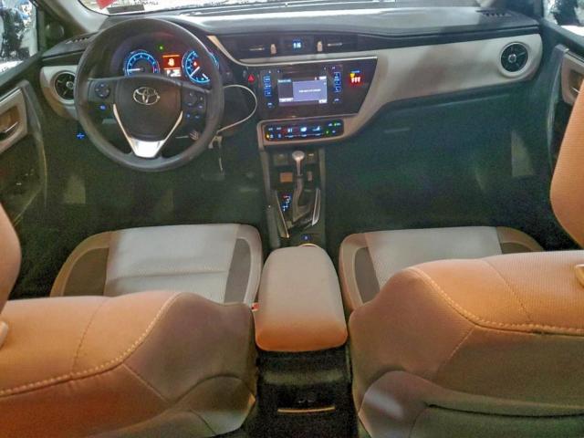 Toyota Corolla L Image 7