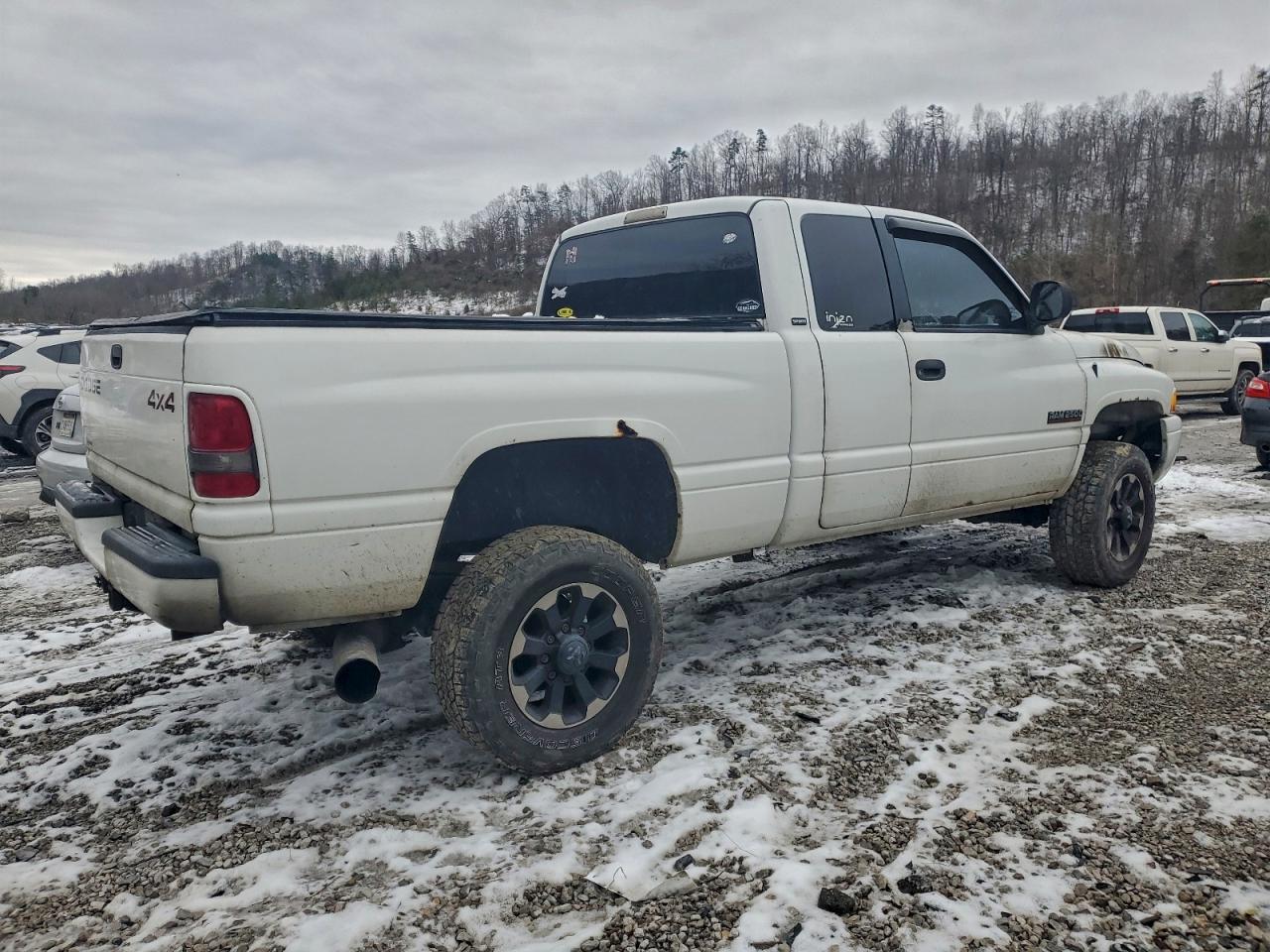 Dodge Ram 2500 Image 2