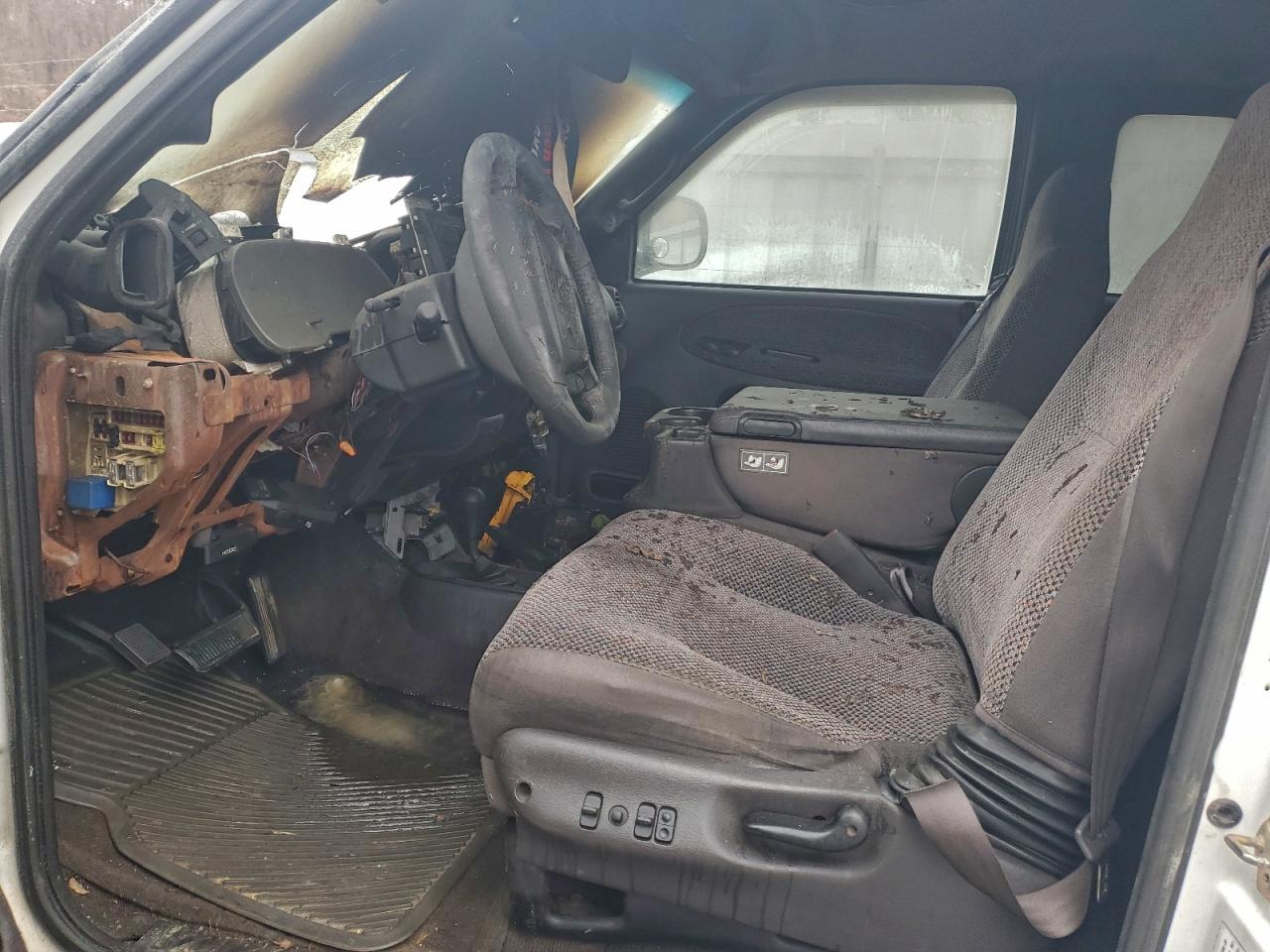 Dodge Ram 2500 Image 8