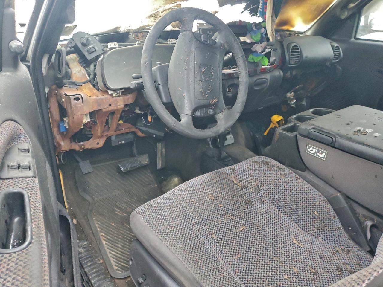 Dodge Ram 2500 Image 3