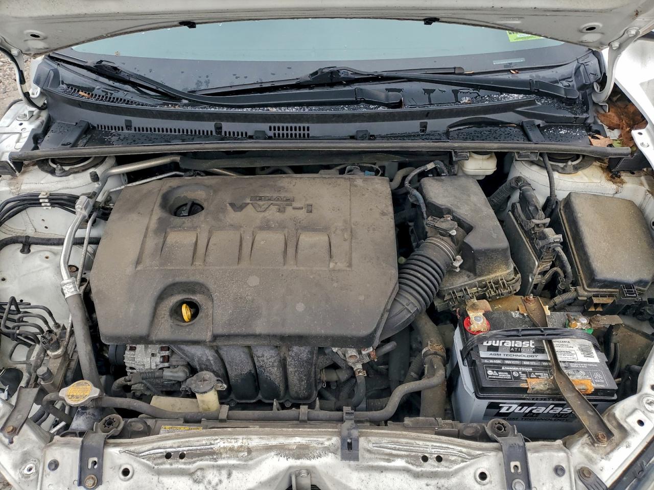 Toyota Corolla L Image 11