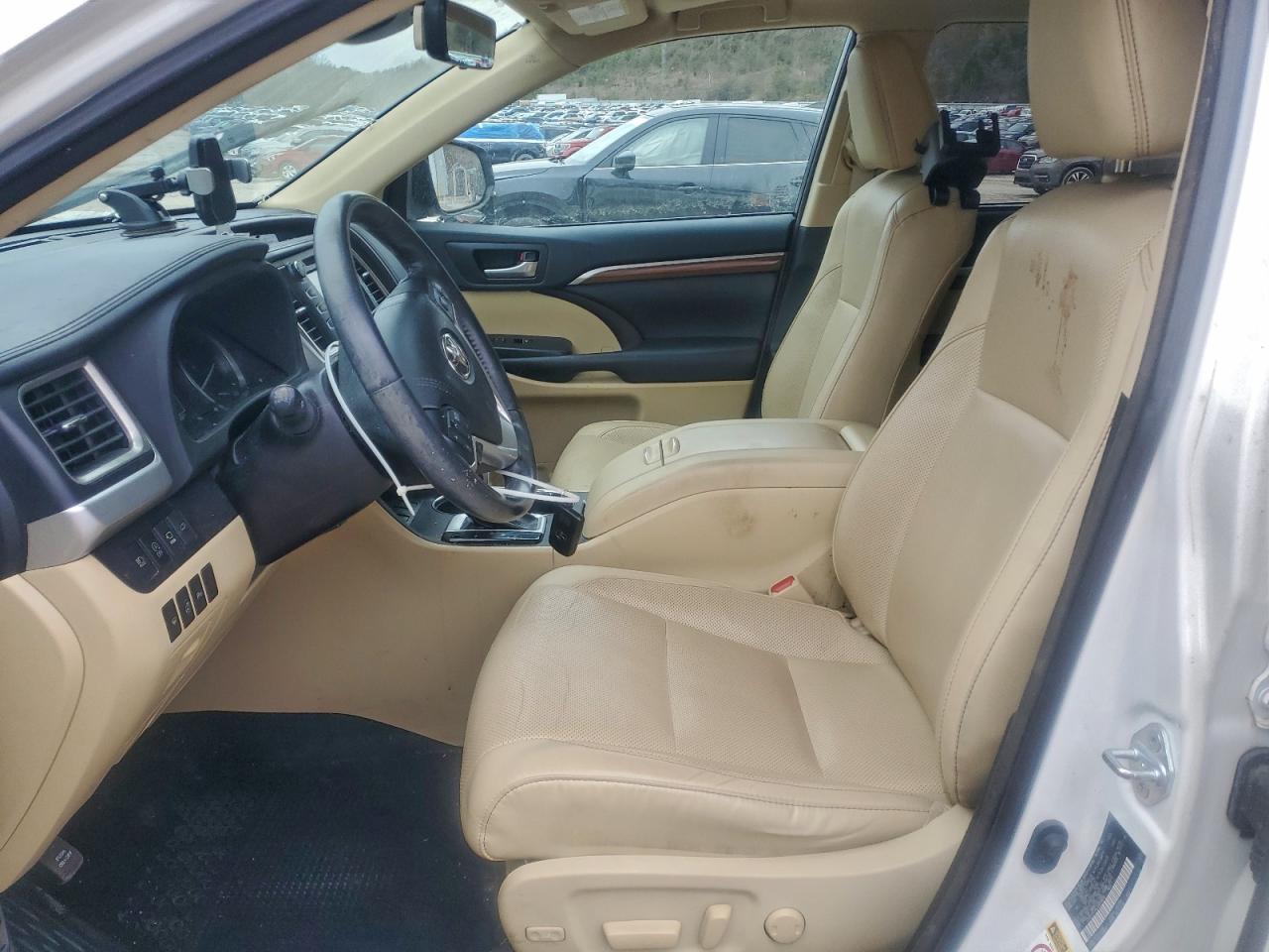 Toyota Highlander Limited Image 11