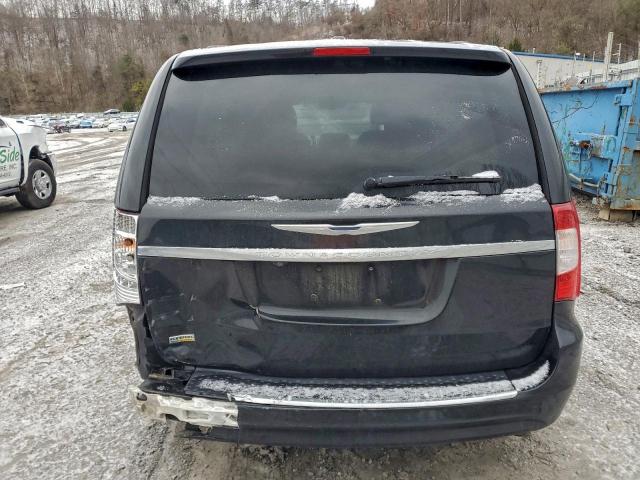 Chrysler Minivan Touring Image 10