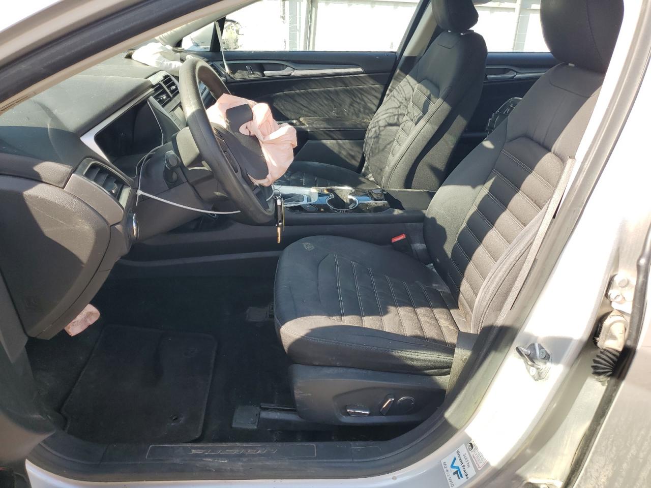 Ford Fusion Se Image 7