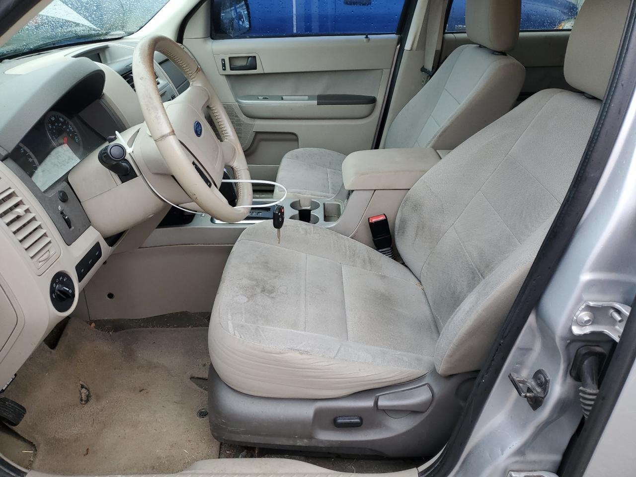 Ford Escape Hybrid Image 6