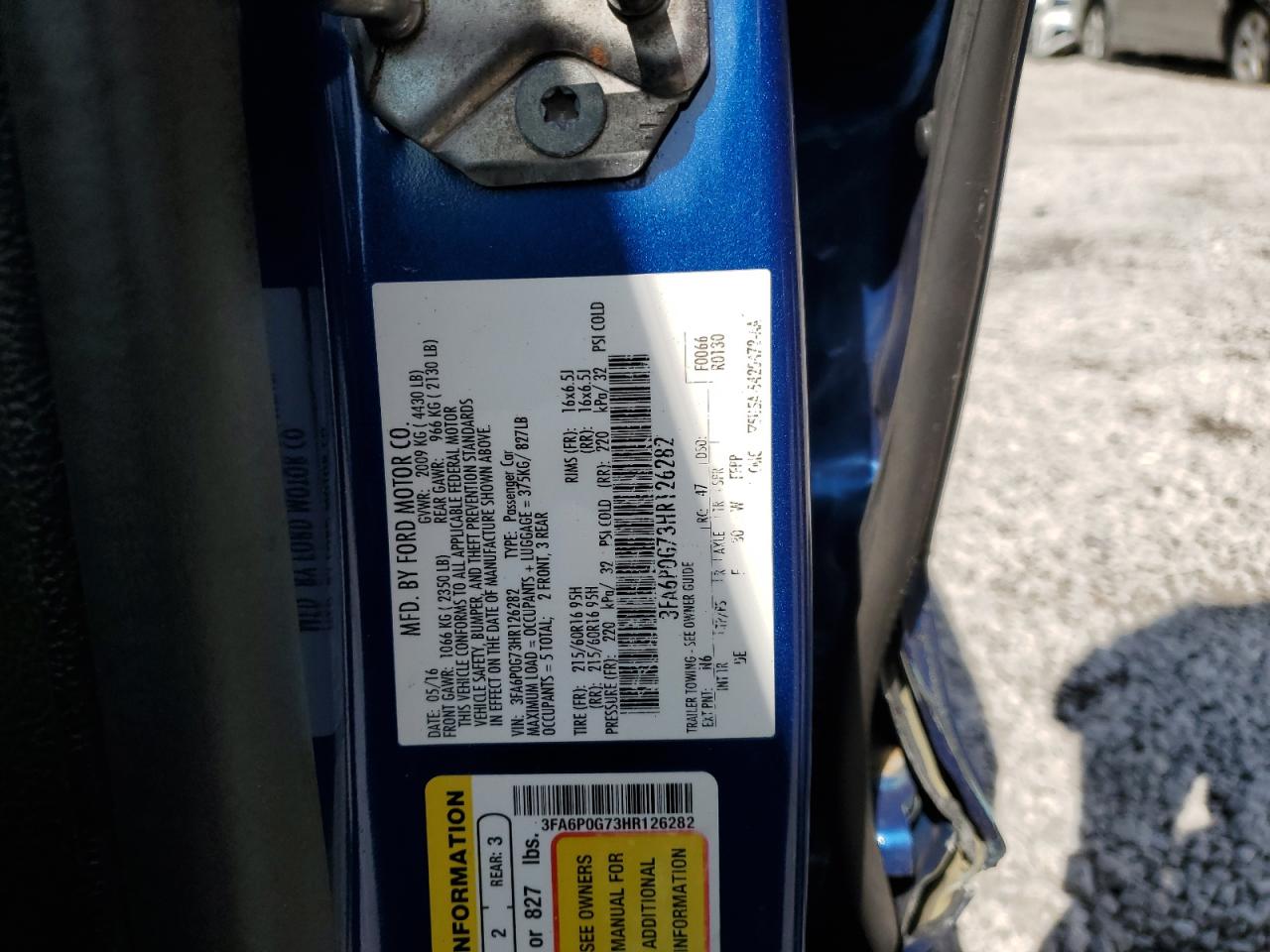 Ford Fusion S Image 12