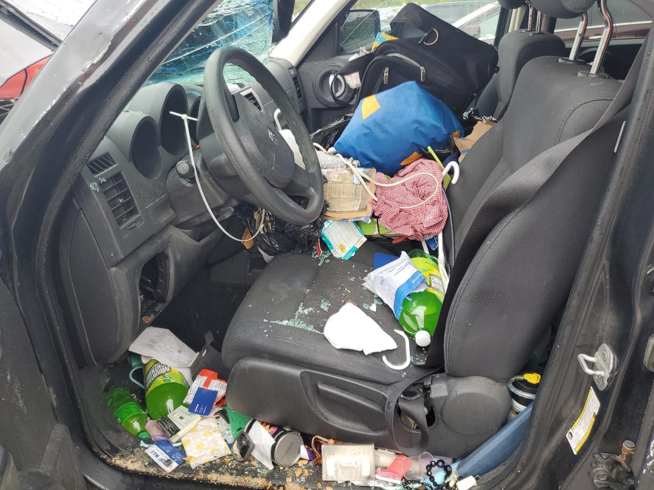 Dodge Nitro Heat Image 5