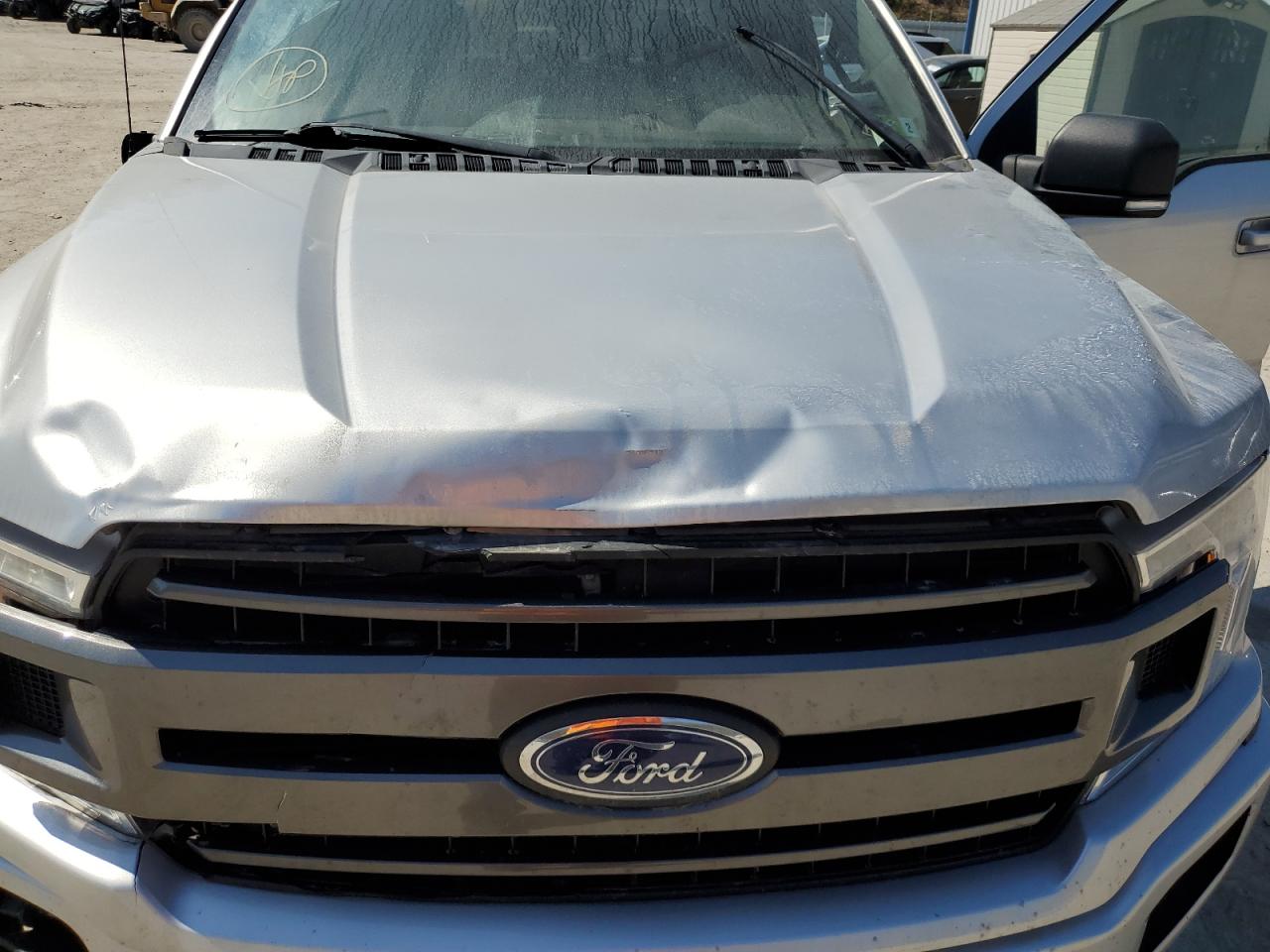 Ford F-150 Supercrew Image 12