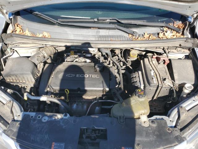 Chevrolet Sonic Lt Image 7