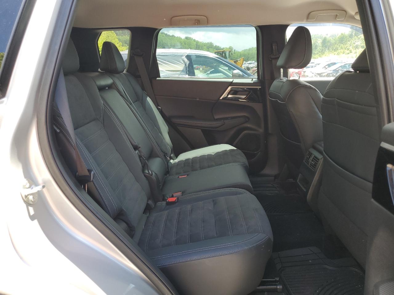 Mitsubishi Outlander Se Image 10