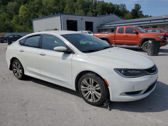 Chrysler 200 Limited Image 4