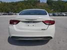 Chrysler 200 Limited Image 3