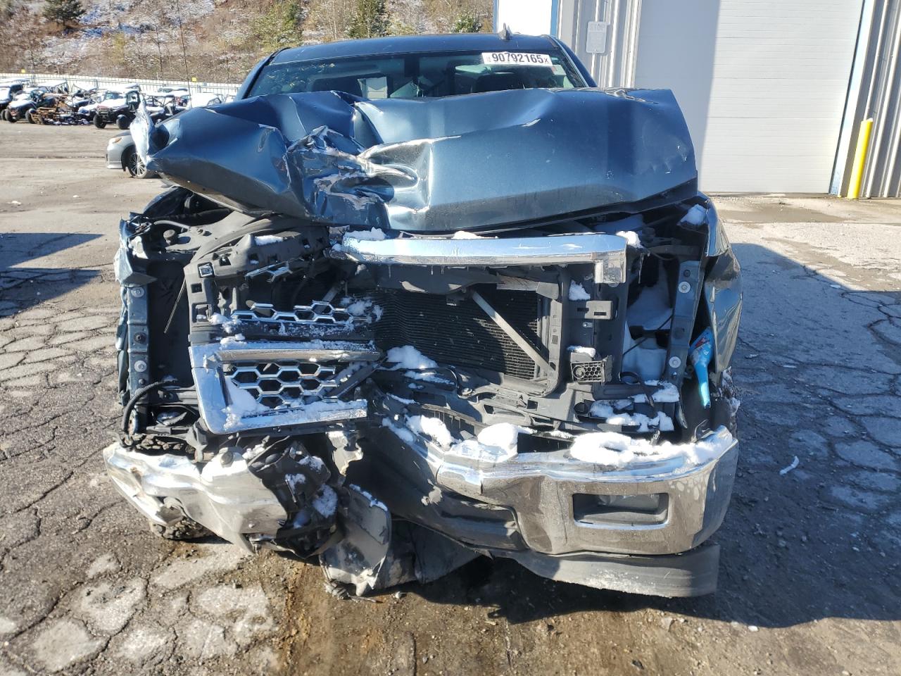 Chevrolet Silverado C1500 Lt Image 3