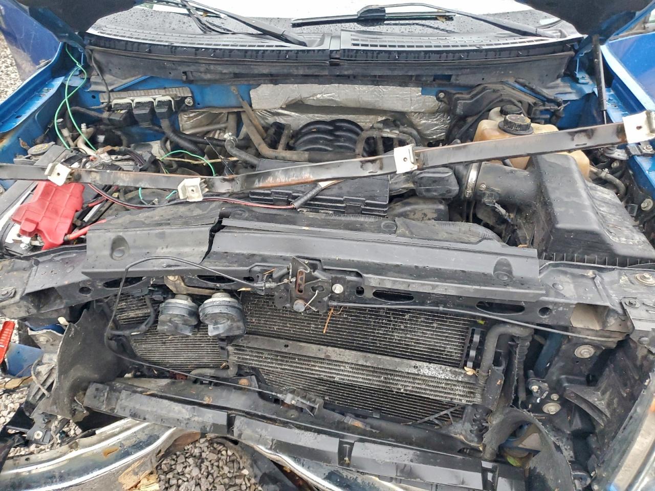 Ford F-150 Supercrew Image 6