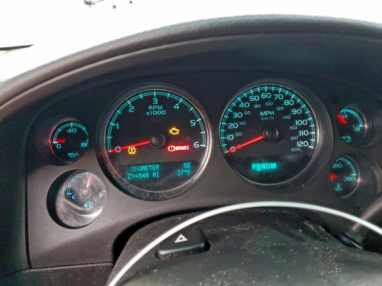 Chevrolet Suburban K1500 Lt Image 3