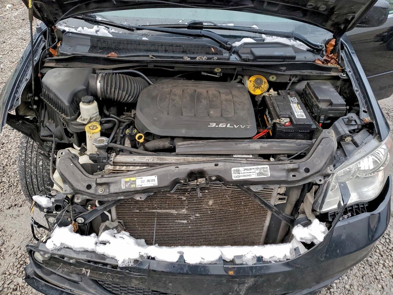 Dodge Caravan Sxt Image 8