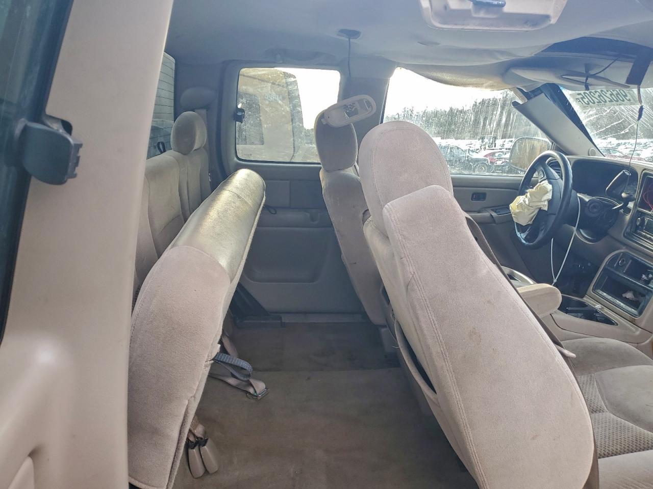 Chevrolet Silverado K1500 Image 11