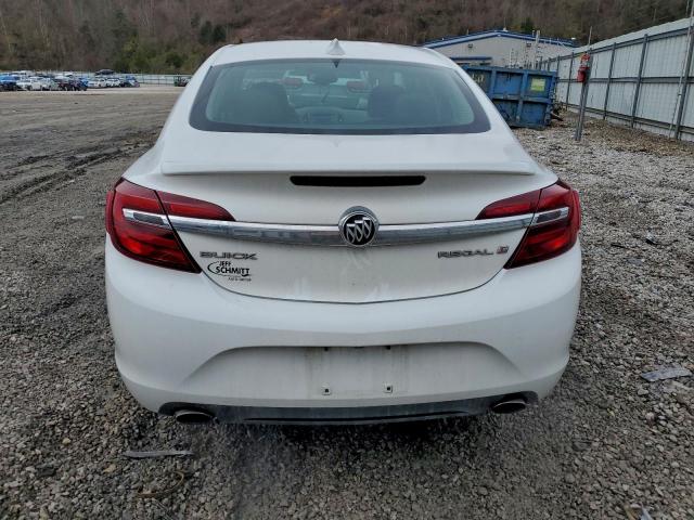 Buick Regal Sport Touring Image 8