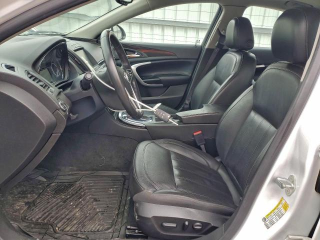 Buick Regal Sport Touring Image 12