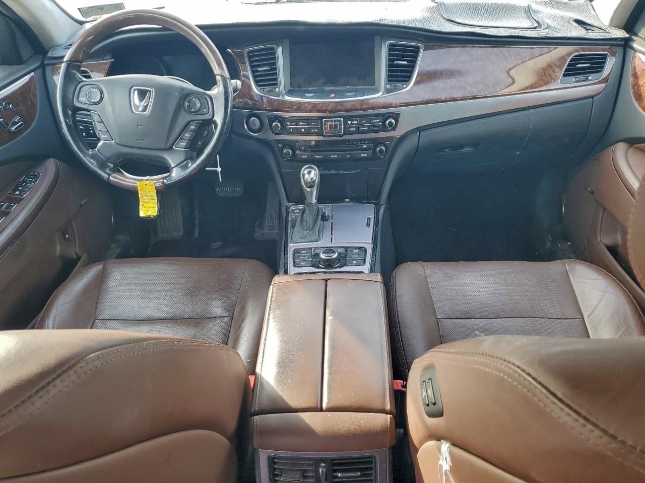 Hyundai Equus Signature Image 8