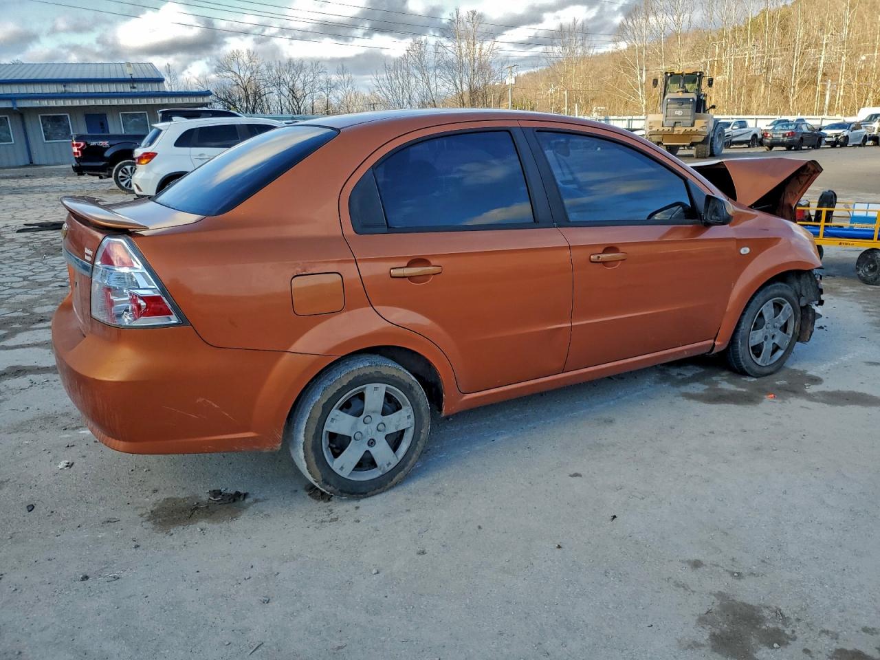Chevrolet Aveo Base Image 11