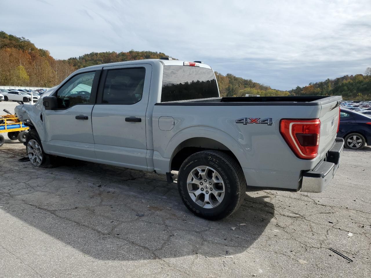 Ford F-150 Supercrew Image 3