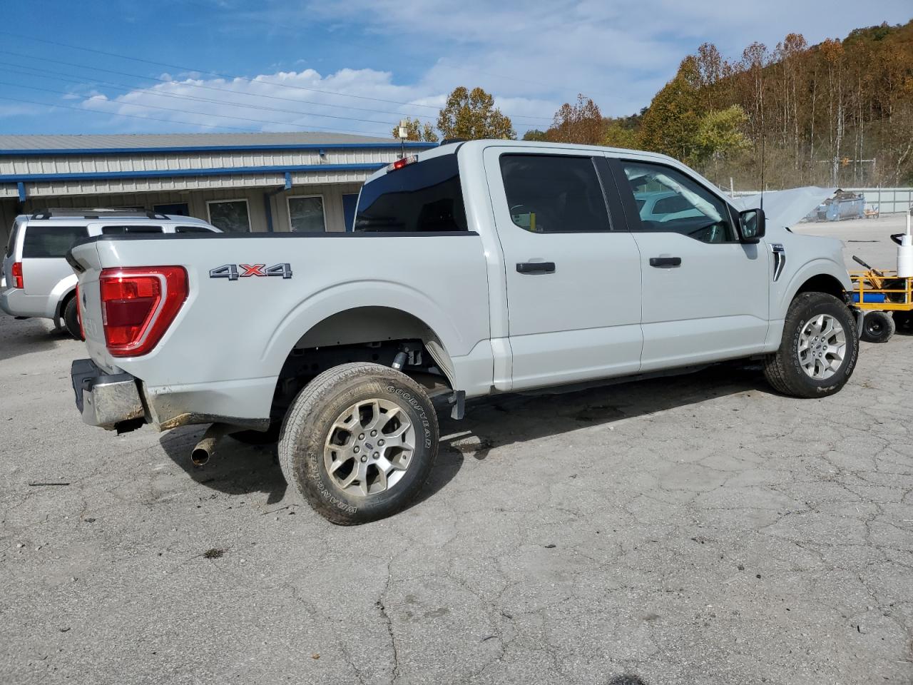 Ford F-150 Supercrew Image 2