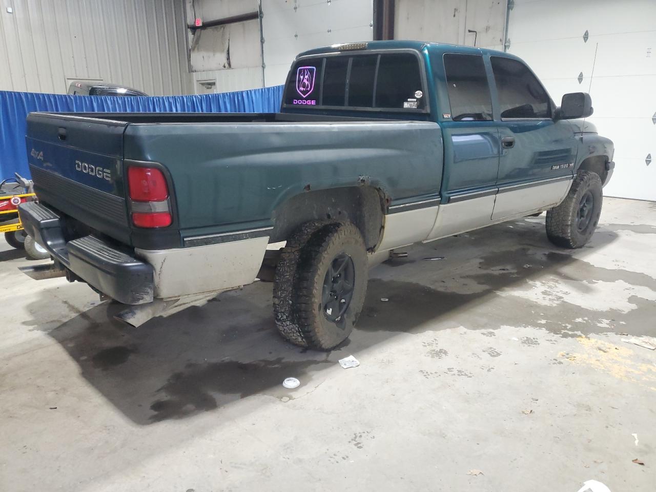 Dodge Ram 1500 Image 9